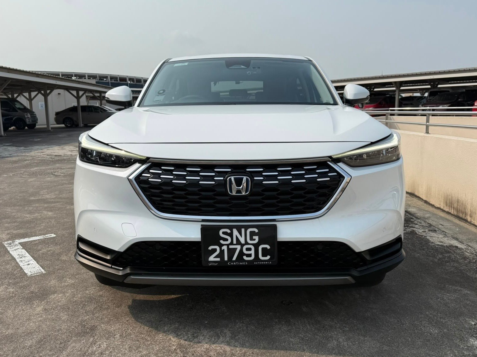 Honda Vezel 1.5 G photo 3